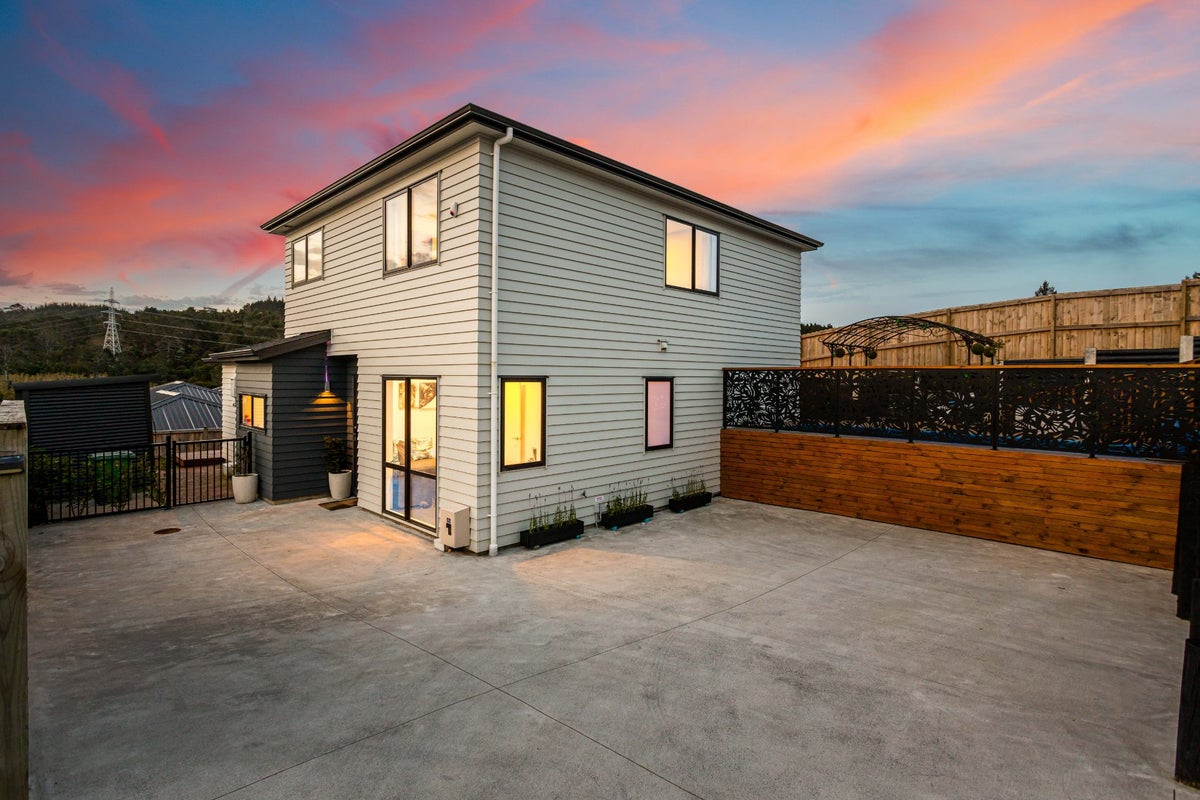 7 Balthazar Road, Kumeu - Carousel 2