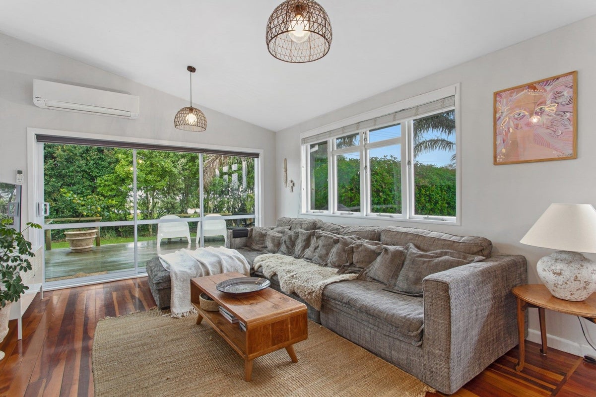 725 Thornton Road, Thornton, Whakatane - Carousel 2