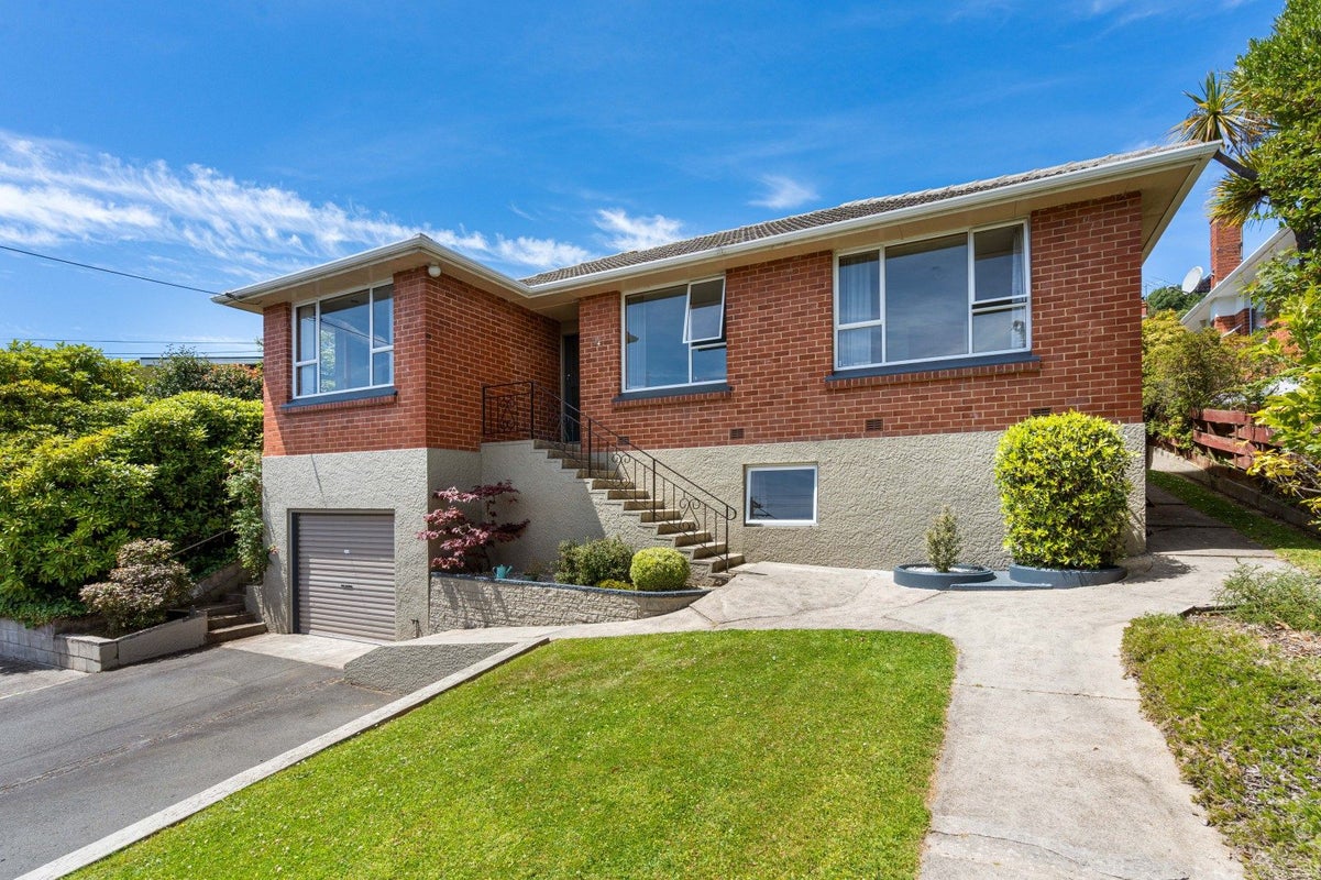 34 Bryant Street, Kenmure, Dunedin - Carousel 1