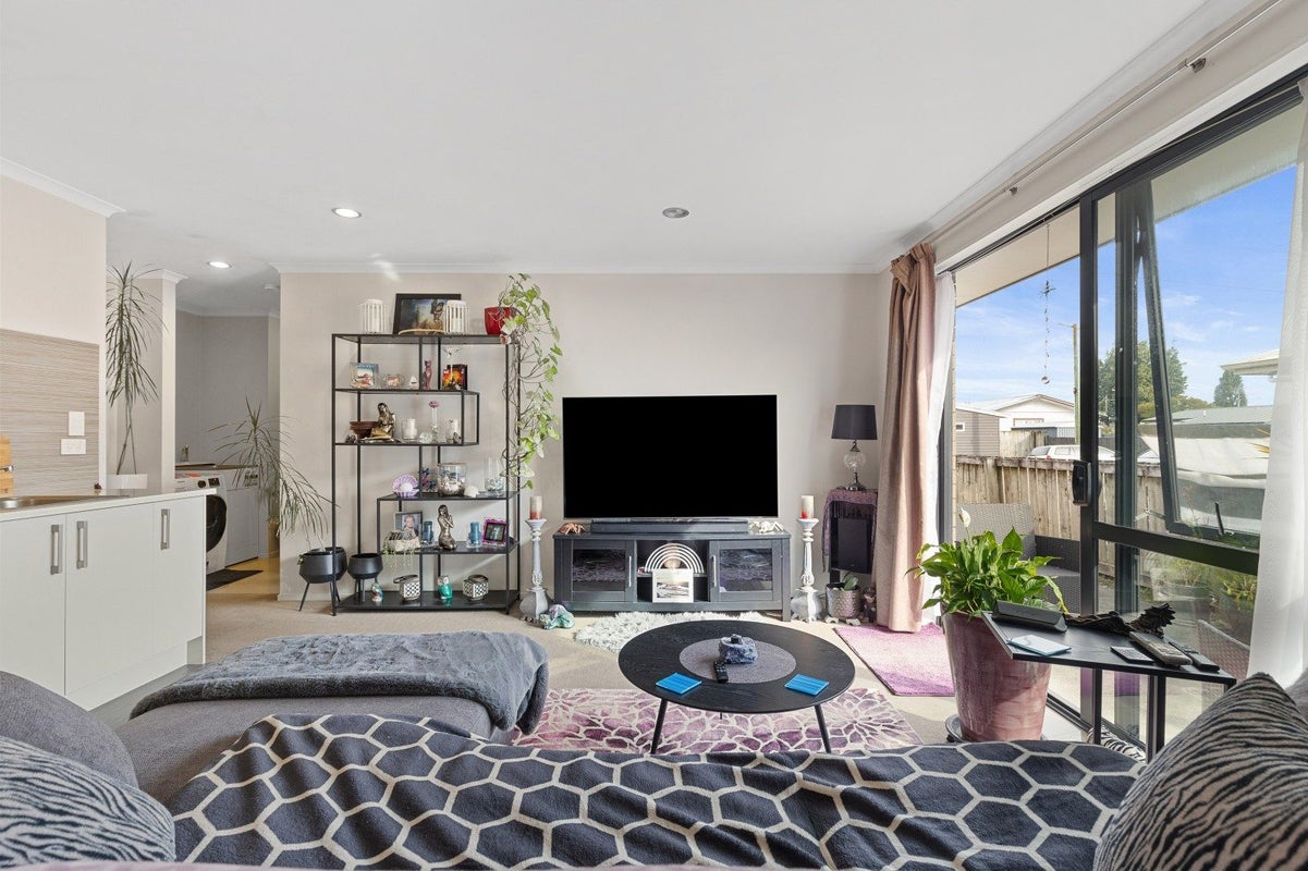 1/22 Maitland Street, Frankton, Hamilton - Carousel 2