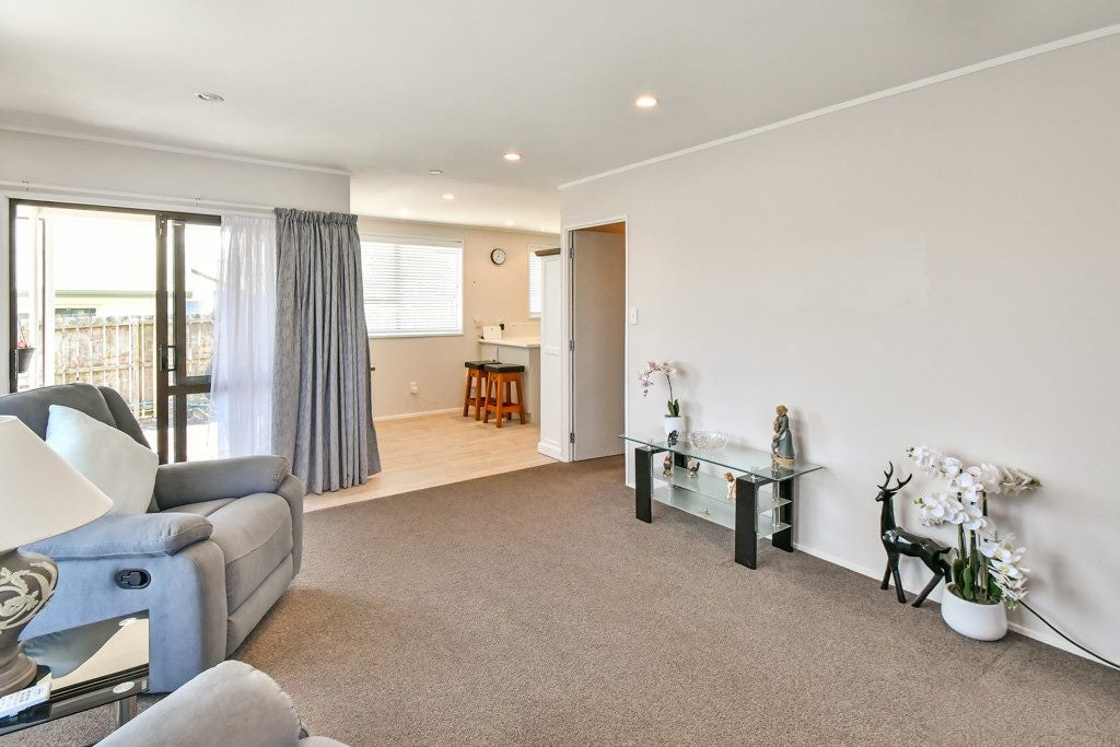54B Victoria Street, Pukekohe, Pukekohe - Carousel 2