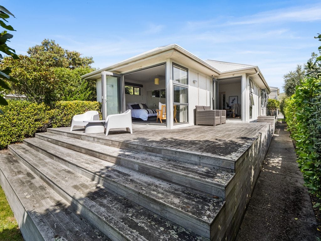 120A Esplanade, Sumner, Christchurch - Carousel 2