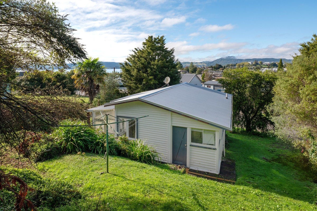 6 Marae Street, Koutu, Rotorua - Carousel 2