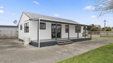 34 Kiharoa Street, Otaki Beach, Otaki - Carousel 1