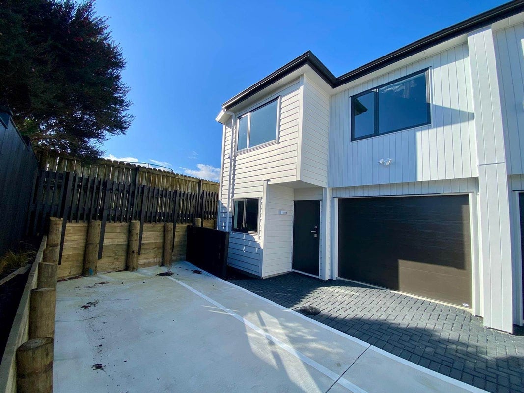 27E Mahia Road, Manurewa, Auckland - Carousel 1