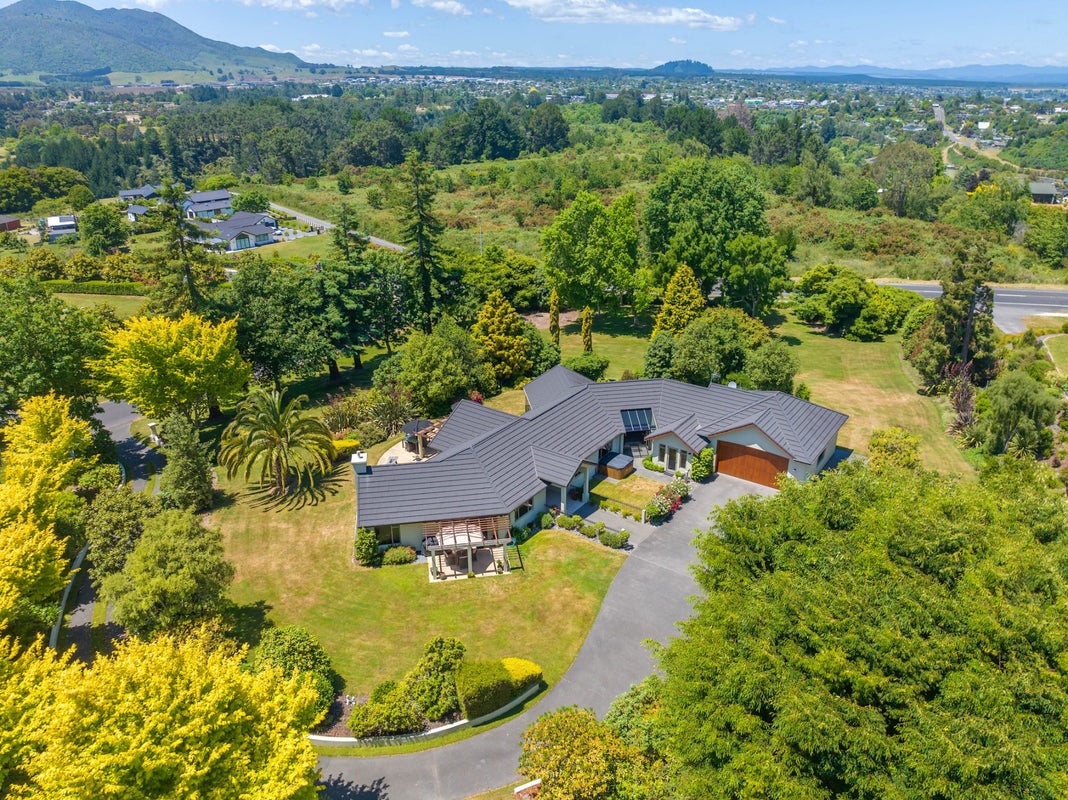 101 Clearwater Lane, Rangatira Park, Taupo - Carousel 2