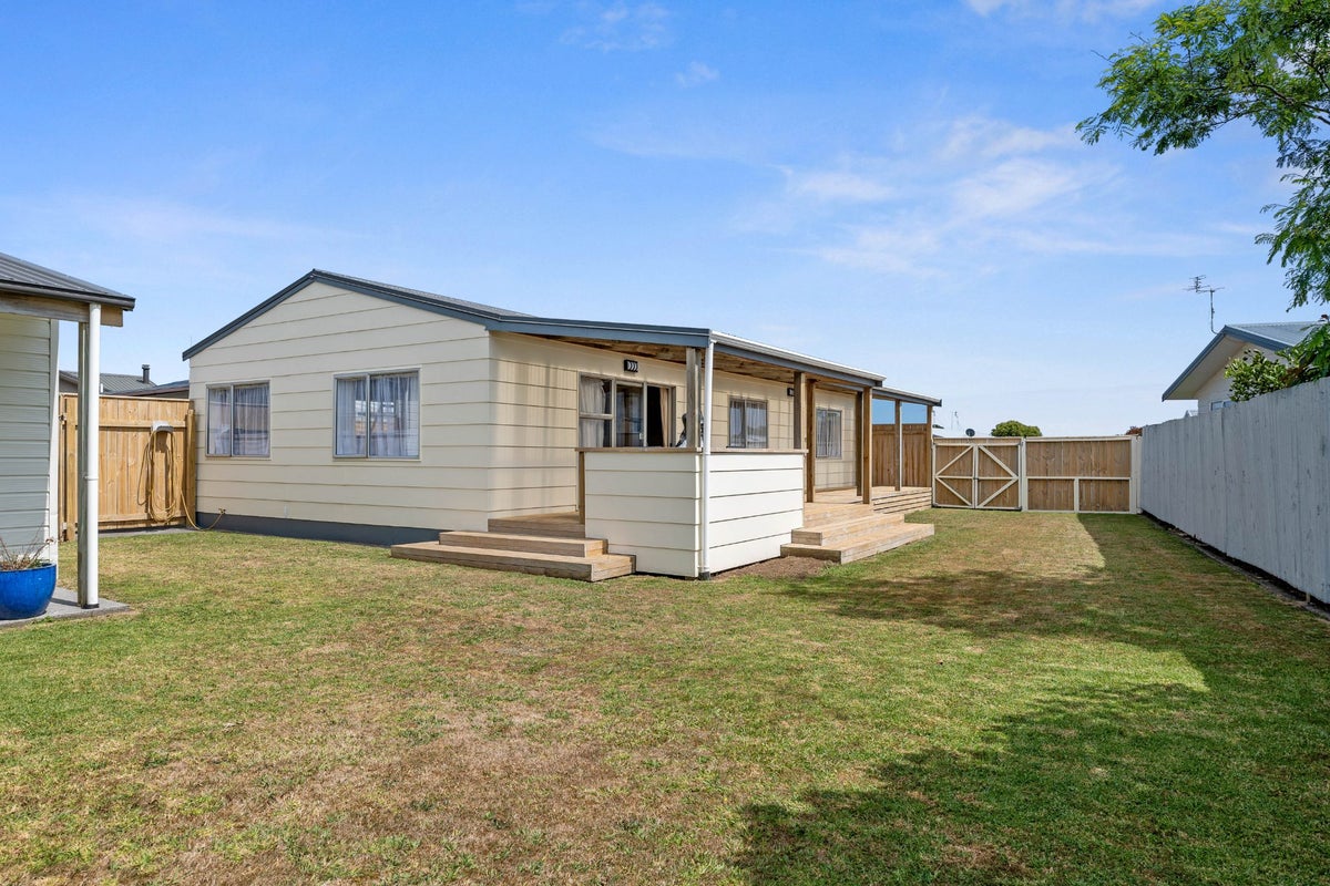 18 Glasgow Street, Bell Block, New Plymouth - Carousel 21