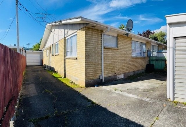 3/84 Ararino Street, Trentham, Upper Hutt - Carousel 12