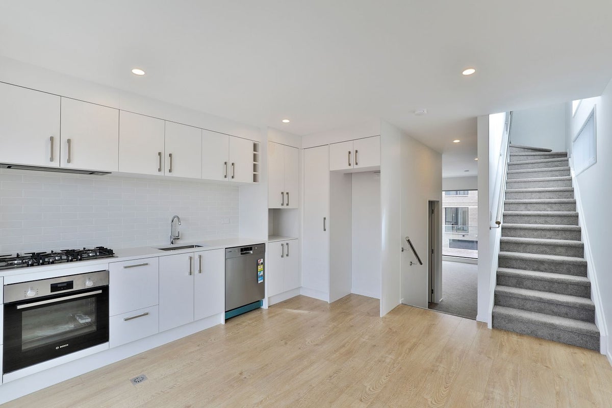 1129E New North Road, Mount Albert, Auckland - Carousel 2