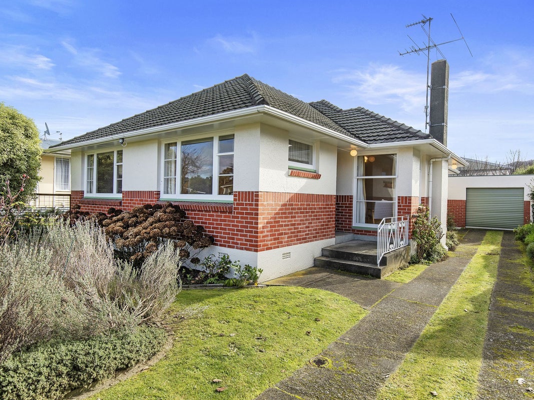 557 Fergusson Drive, Trentham, Upper Hutt - Carousel 1