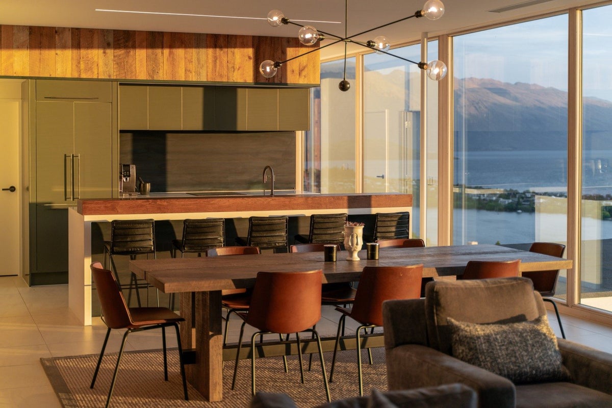32 Edinburgh Drive, Town Centre, Queenstown-Lakes, Otago - Carousel 1