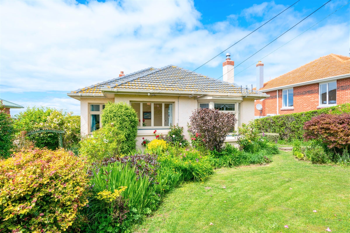 37 Marewa Street, Kew, Dunedin - Carousel 23