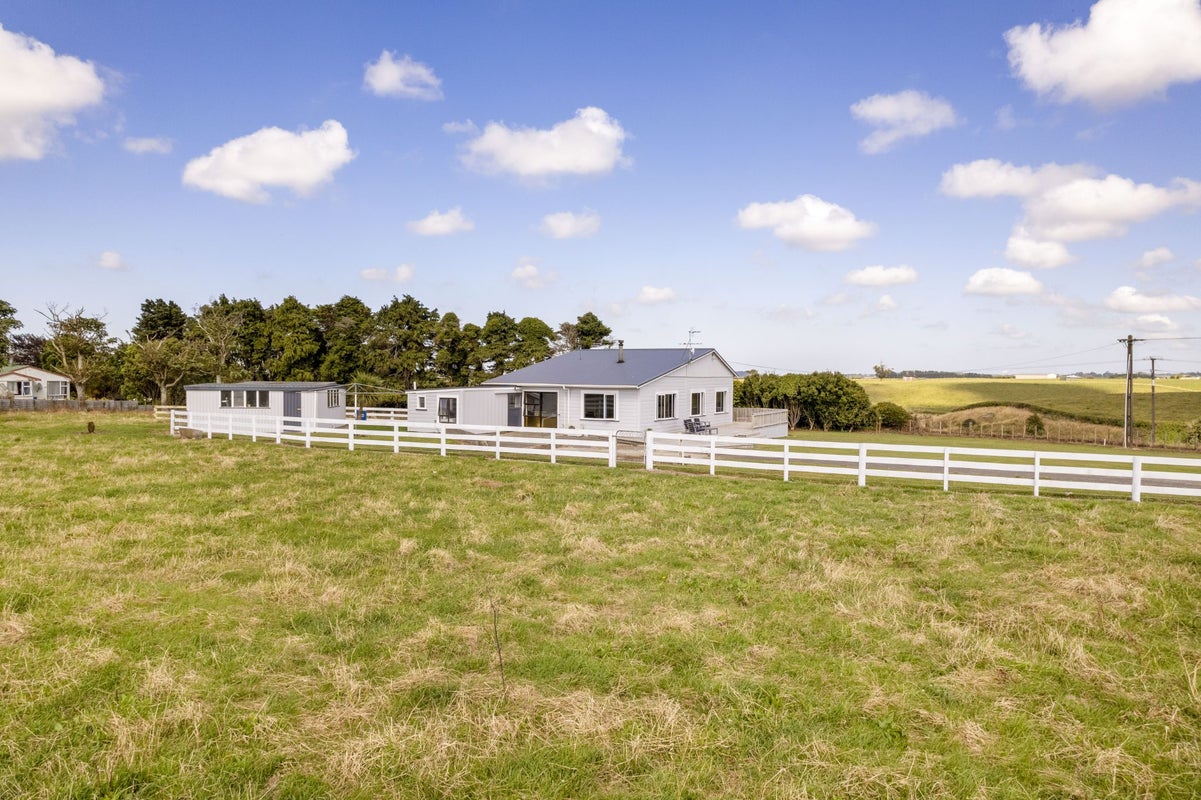 370 Boylan Road, Te Roti, Hawera - Carousel 2