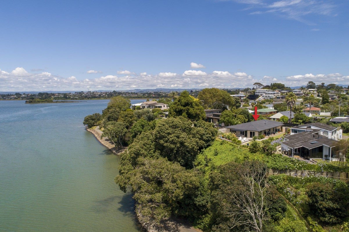 86 Myres Street, Otumoetai, Tauranga - Carousel 1