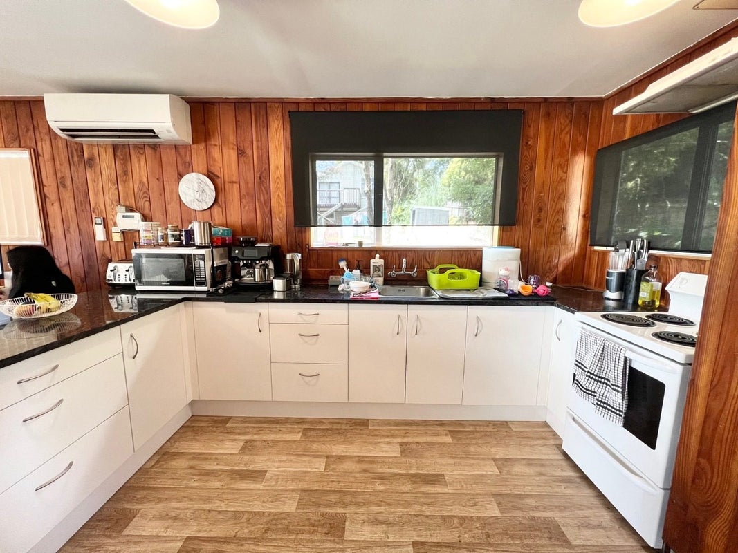 1/89 Woodglen Road, Glen Eden, Auckland - Carousel 2