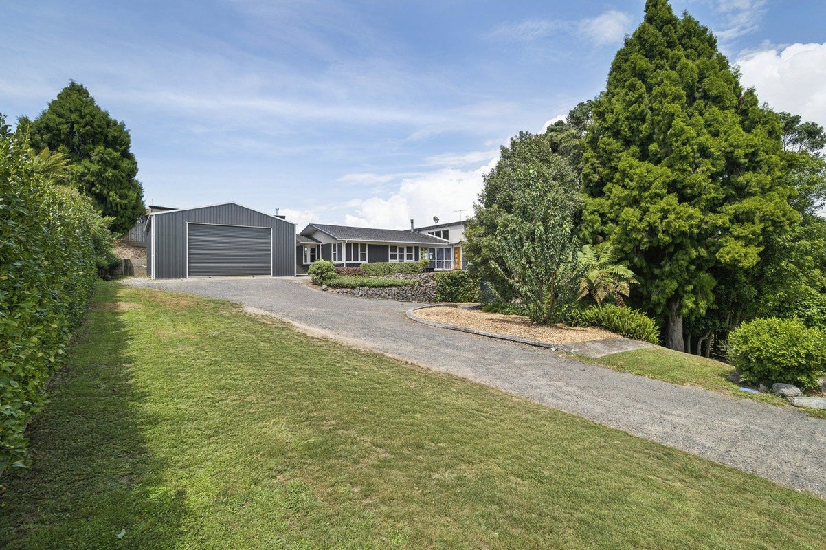 54 Grand Vue Road, Kawaha Point, Rotorua - Carousel 22