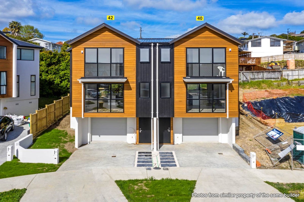 52 Seafarer Crescent, Stanmore Bay, Whangaparaoa - Carousel 1