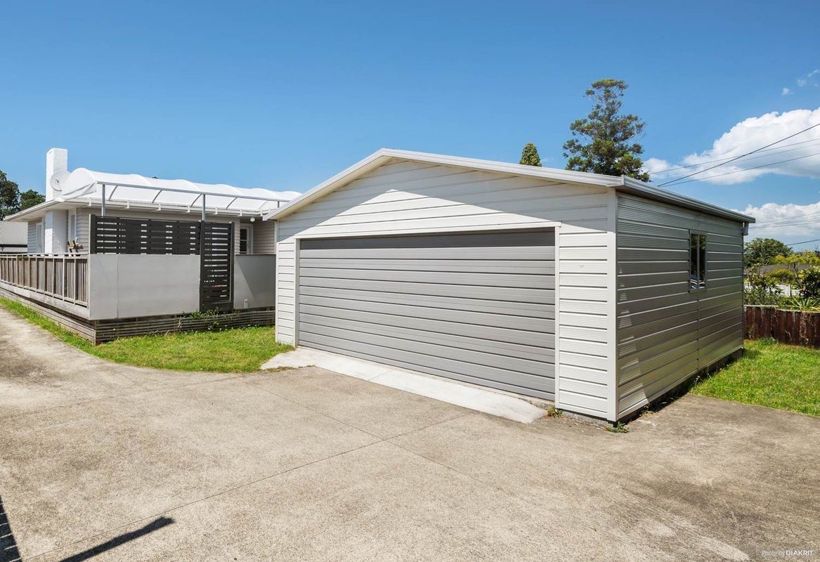 43 Sunnynook Road, Forrest Hill, Auckland - Carousel 1