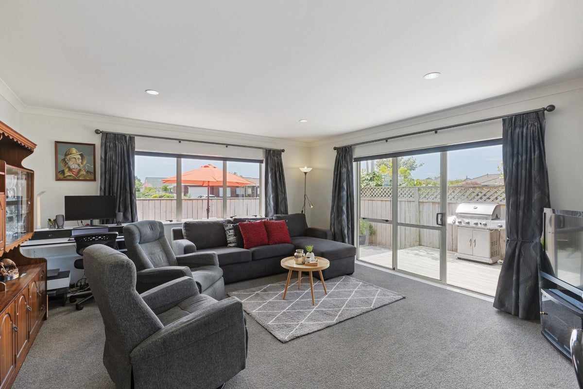 3A Sunburst Court, Paraparaumu Beach, Paraparaumu - Carousel 2