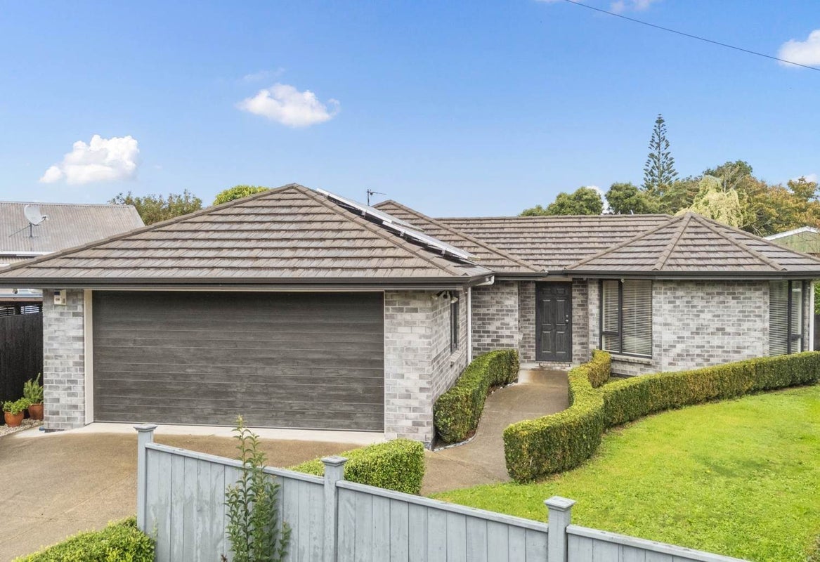 4 Garside Place, Onehunga, Auckland - Carousel 1