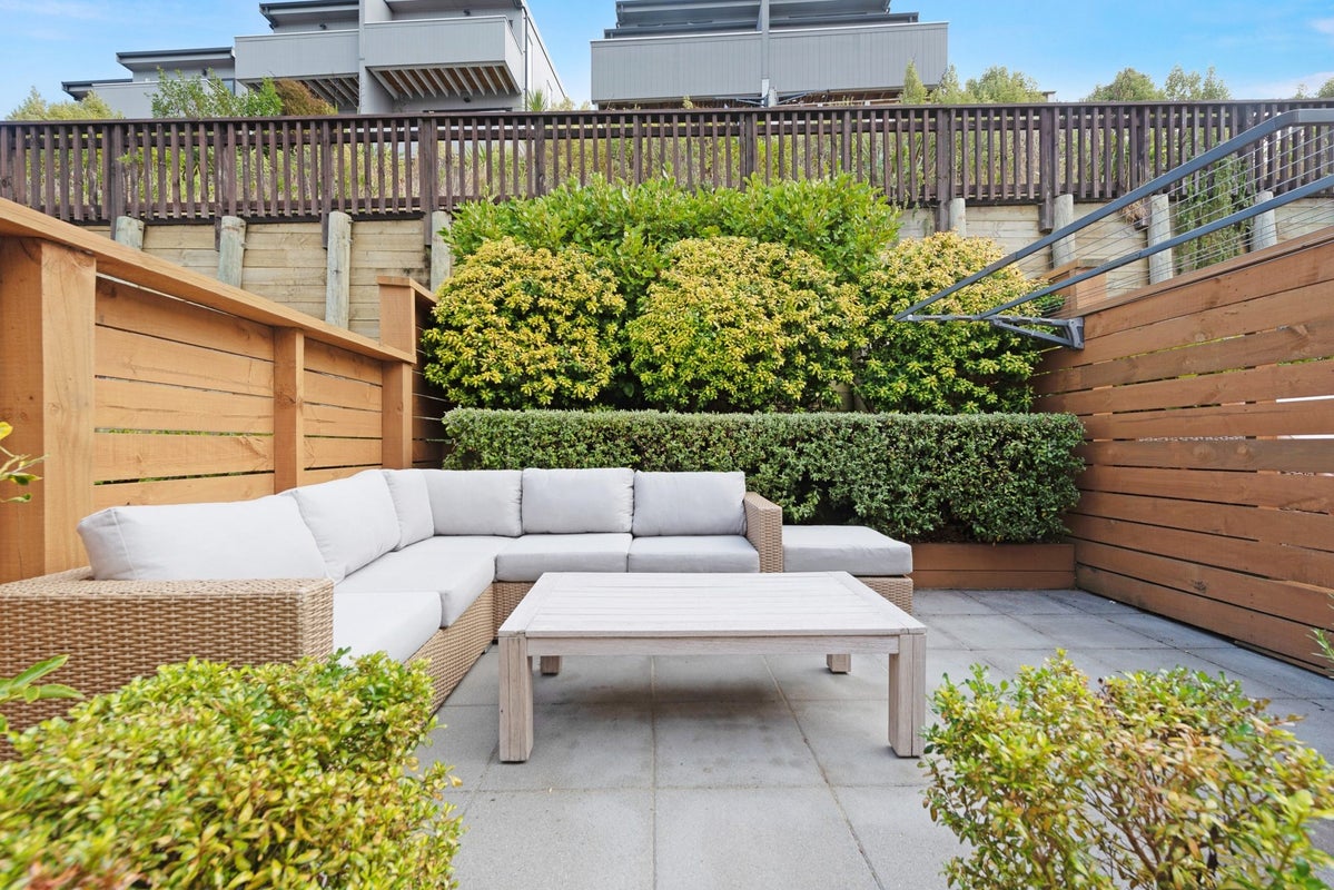 20/22 Booth Street, Miramar, Wellington - Carousel 2