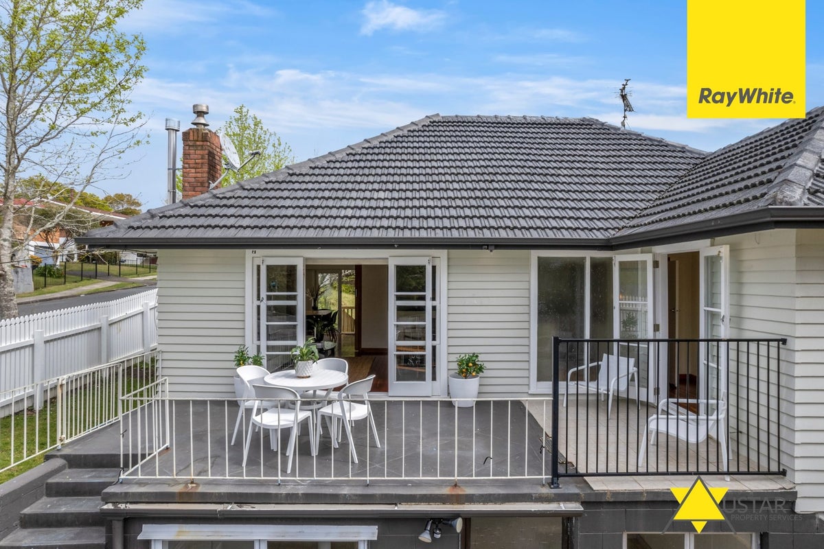49 Parker Avenue, New Lynn, Auckland - Carousel 2