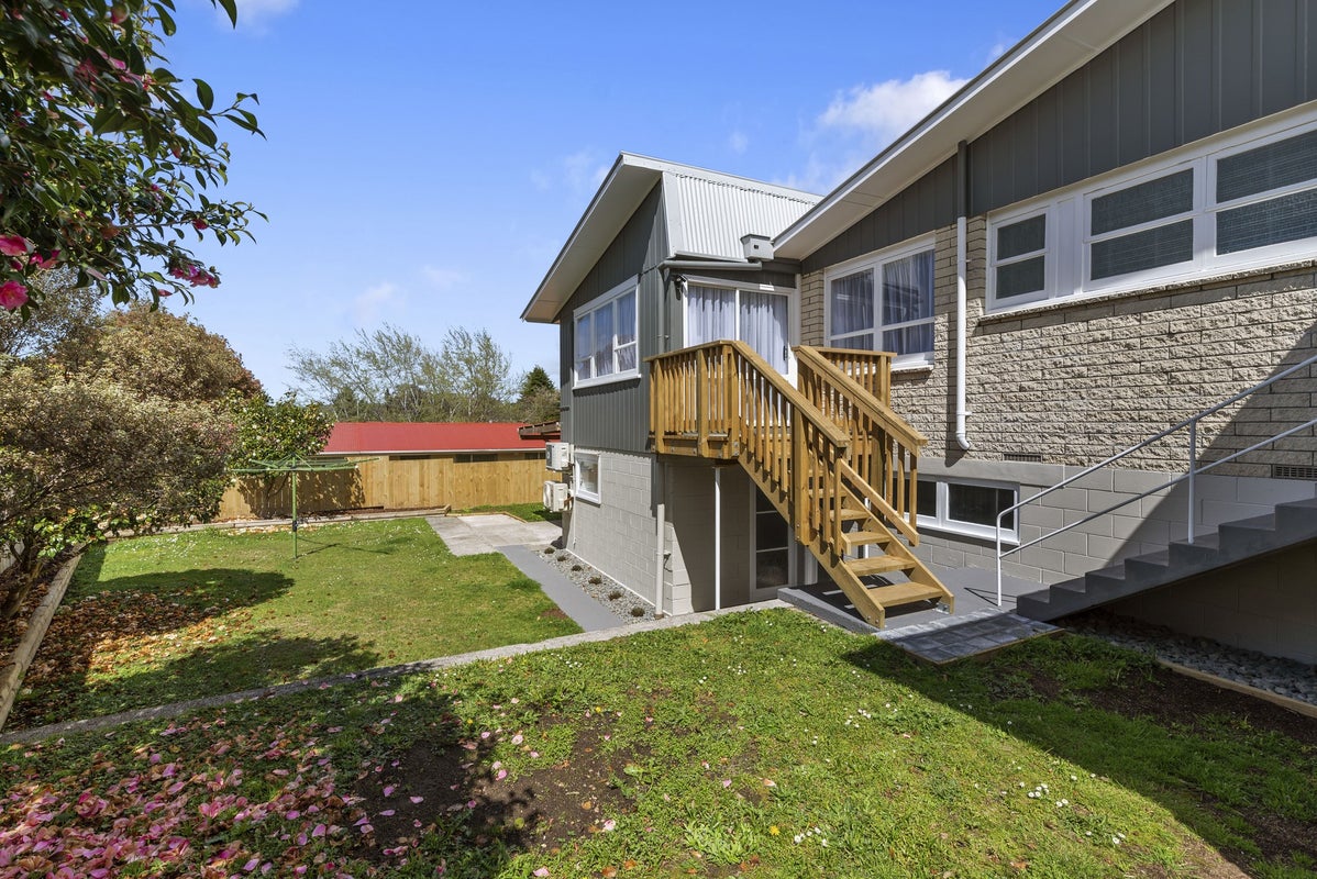 30 Mount View Drive, Mangakakahi, Rotorua - Carousel 2