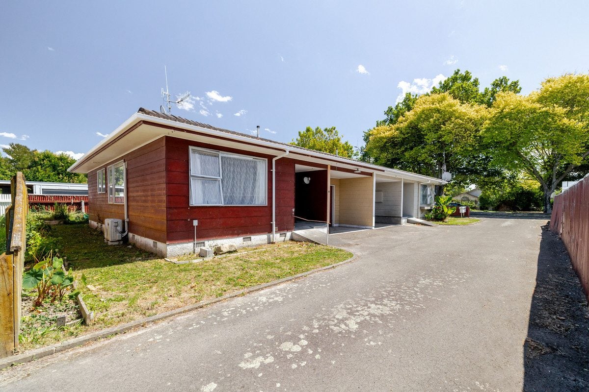 668B Pioneer Highway, Highbury, Palmerston North - Carousel 14