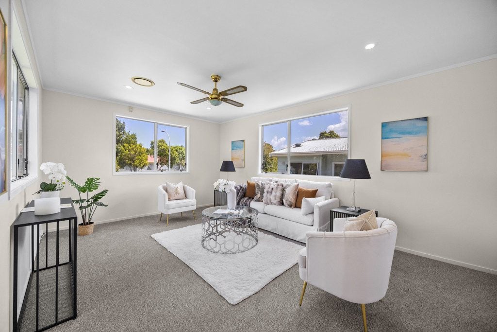 12 Cottrell Place, Clendon Park, Auckland - Carousel 2
