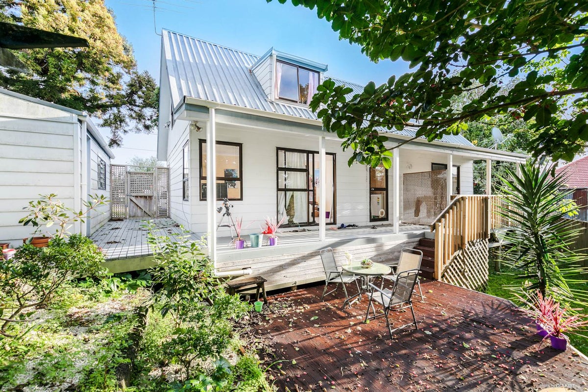 3/872A Dominion Road, Mount Eden, Auckland - Carousel 1