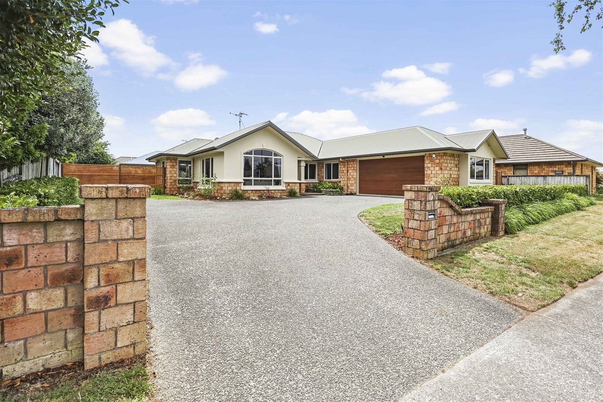 6 Cranmore Avenue, Huntington, Hamilton - Carousel 23