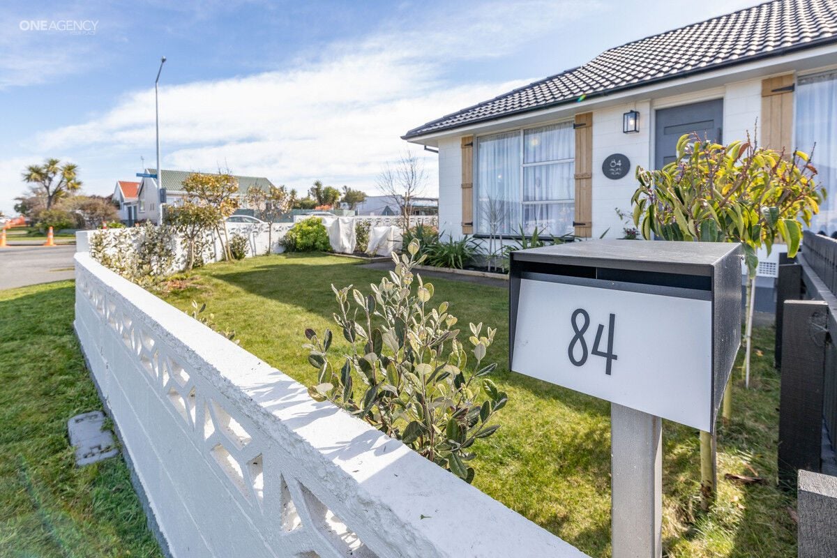 84 Pacific Road, North New Brighton, Christchurch - Carousel 2