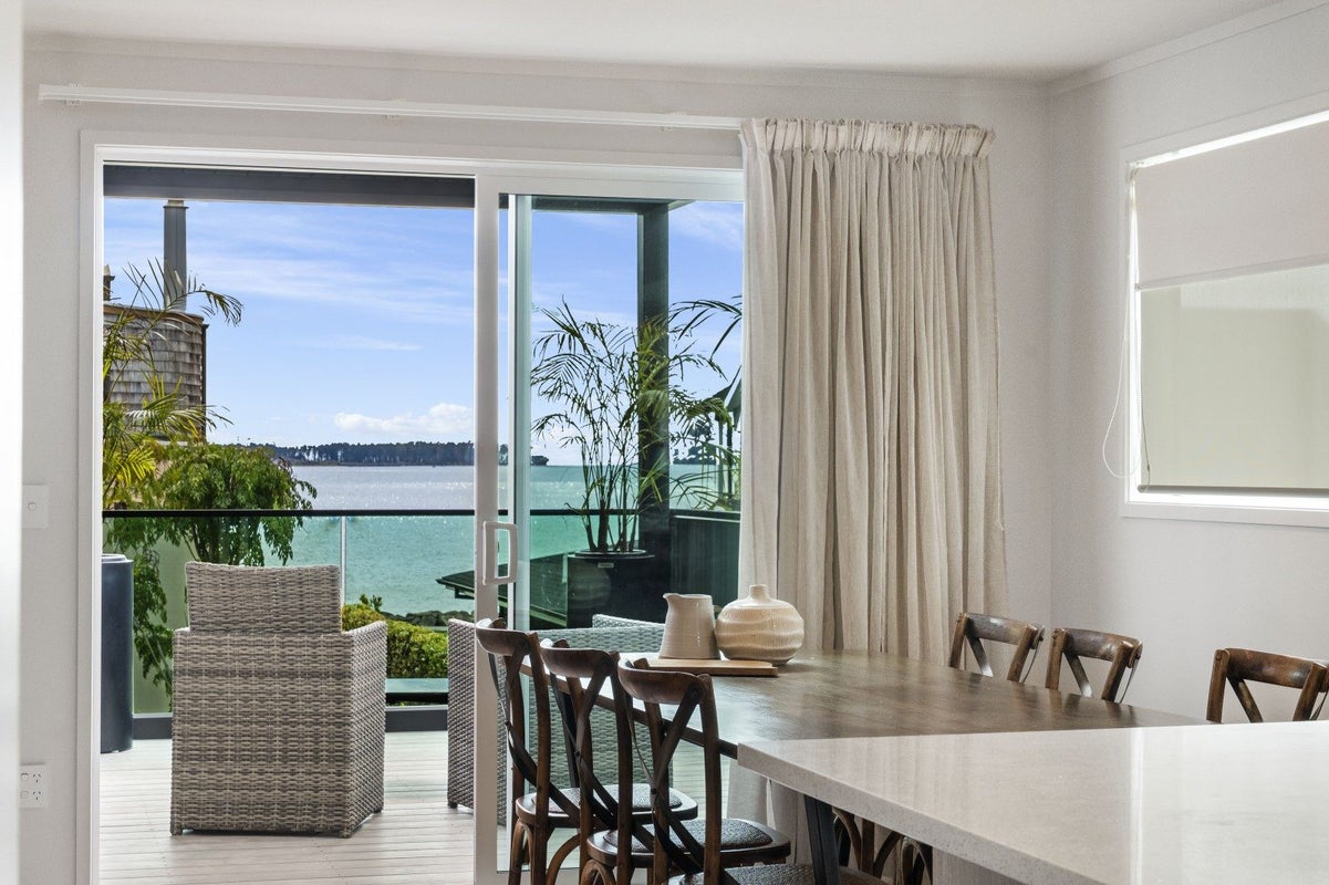 10 Seaway Terrace, Otumoetai, Tauranga - Carousel 2