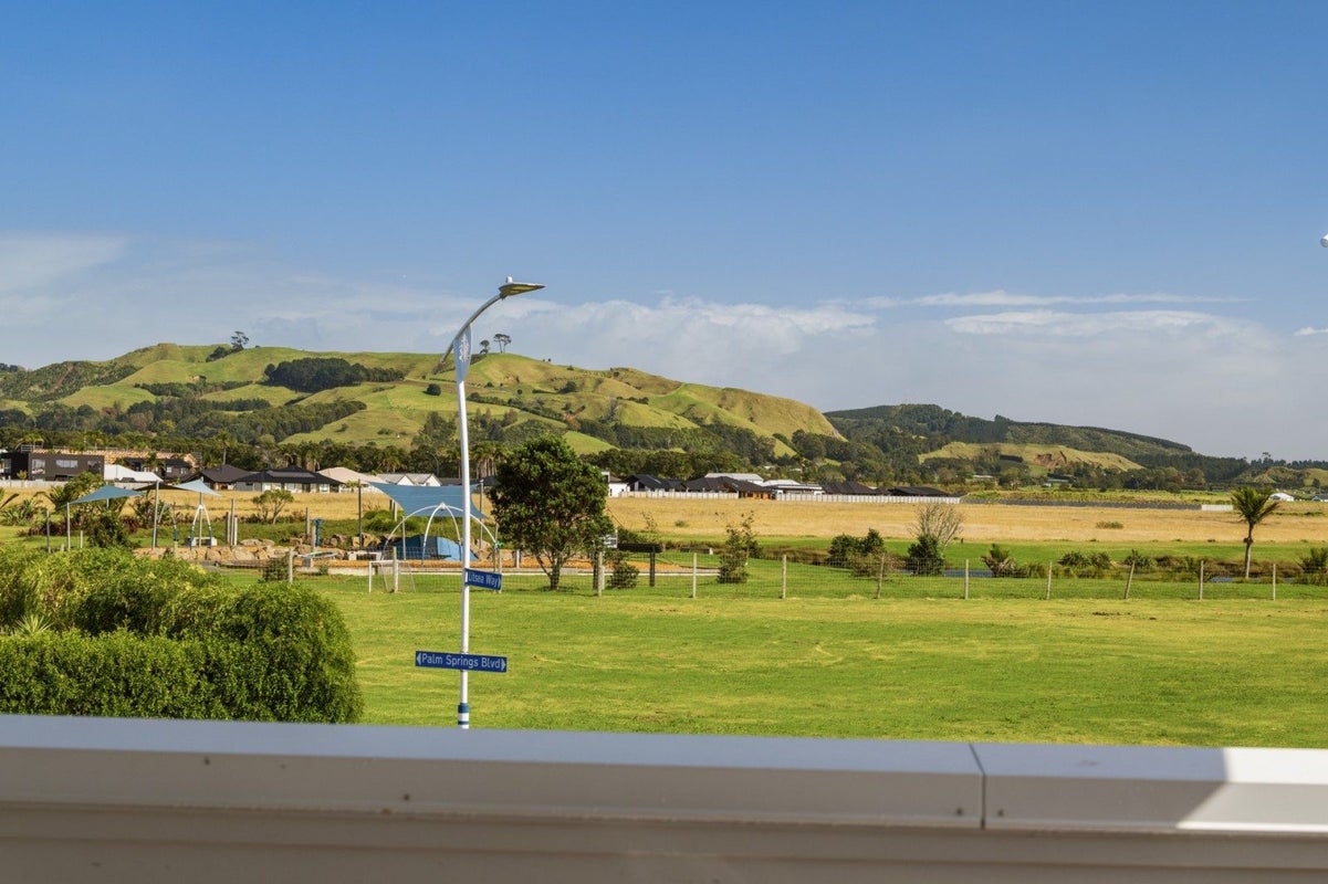 151 Palm Springs Boulevard, Papamoa Beach, Papamoa - Carousel 22