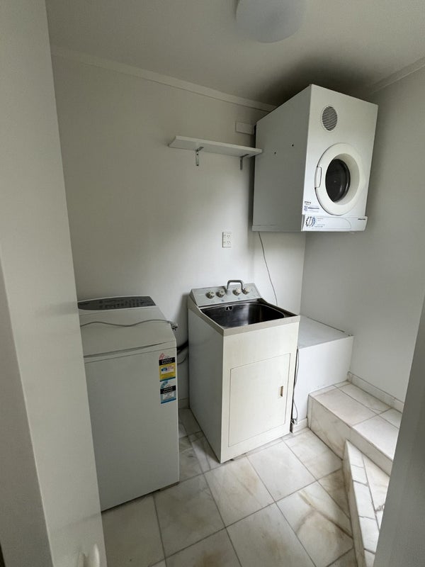 95A Ellice Street, Mount Victoria, Wellington - Carousel 14
