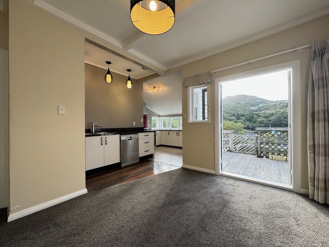 14 Trelissick Crescent, Ngaio, Wellington - Carousel 2