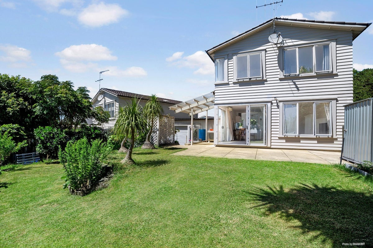 8/51 Cranbrook Place, Glendowie, Auckland - Carousel 1