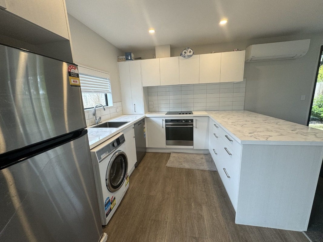 2/40 Norwich Street, Linwood, Christchurch - Carousel 2