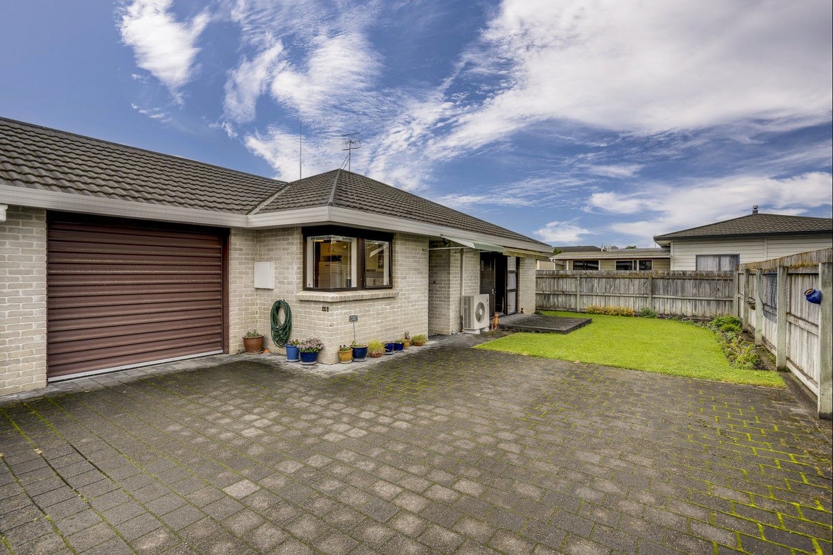 49D Church Road, Taradale, Napier - Carousel 12