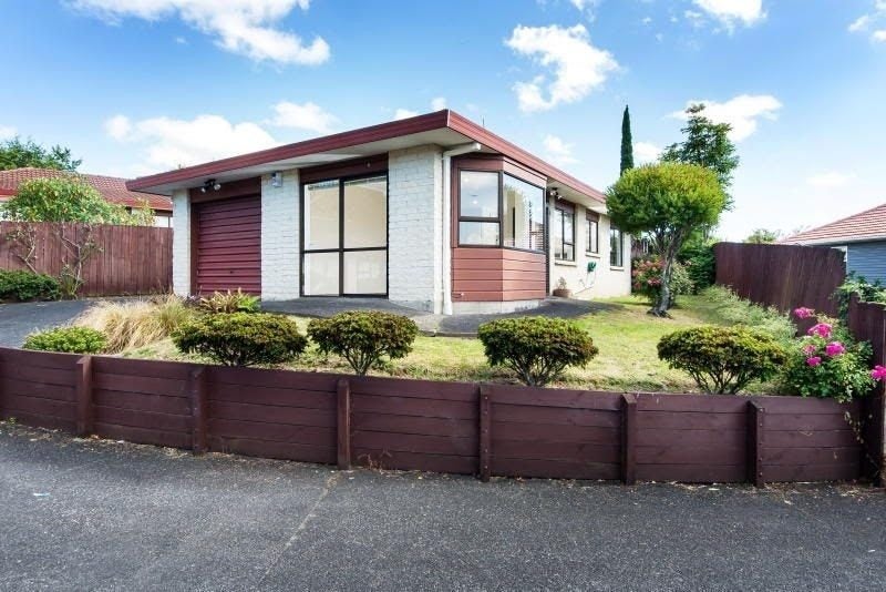 8/54 Nikau Street, New Lynn, Auckland - Carousel 2