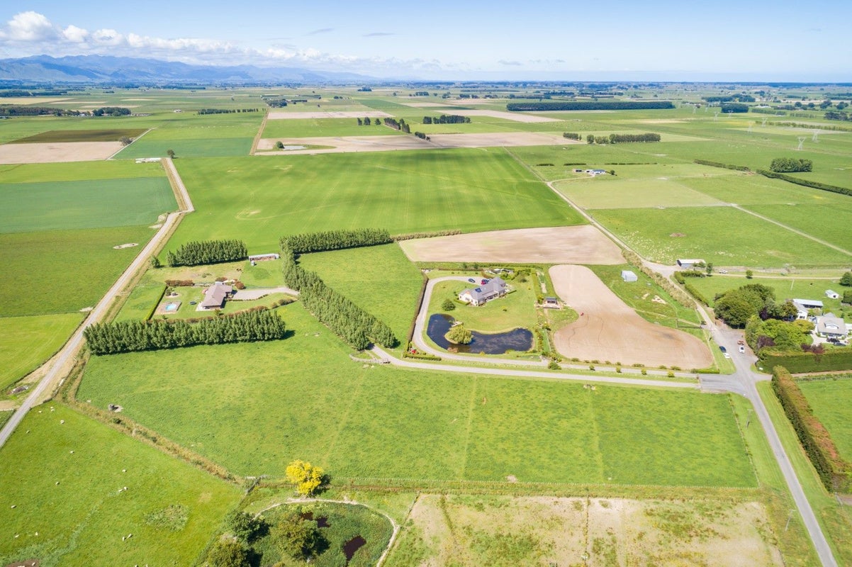 707 Aranui Road, Kairanga, Palmerston North - Carousel 42