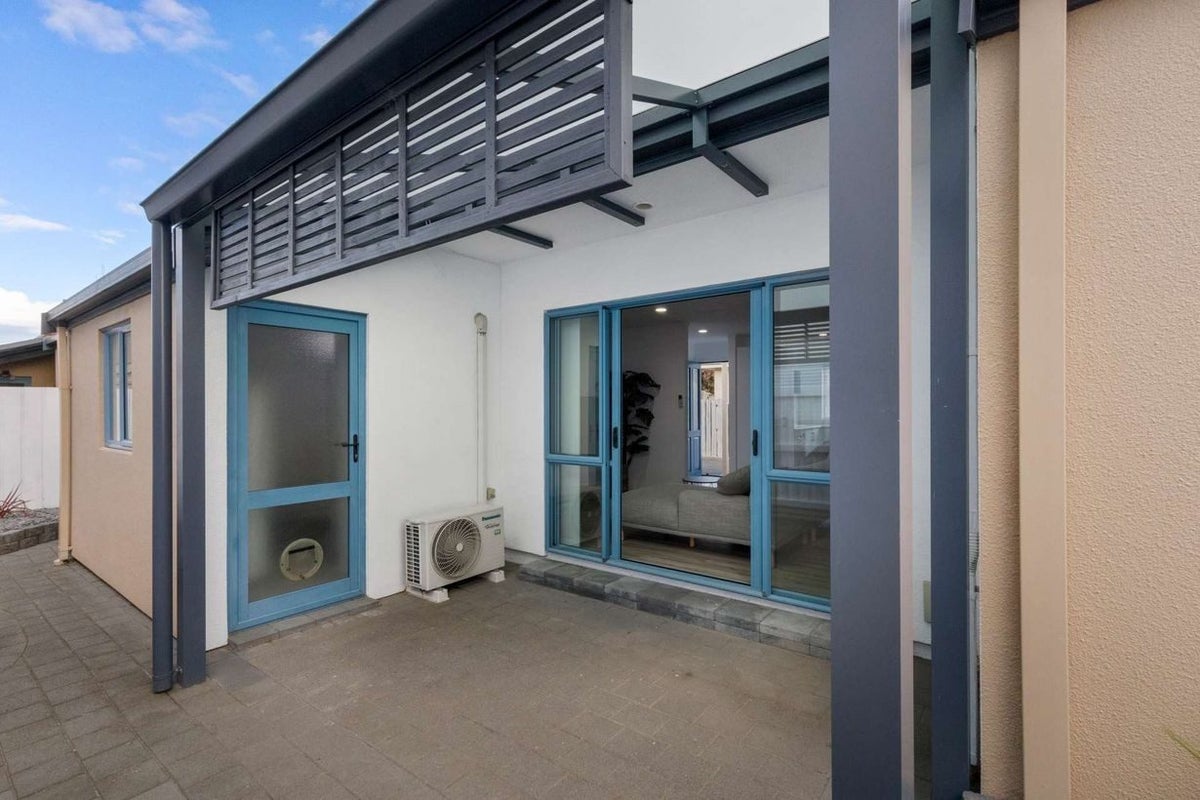 1B Paterson Street, Frankton, Hamilton - Carousel 10