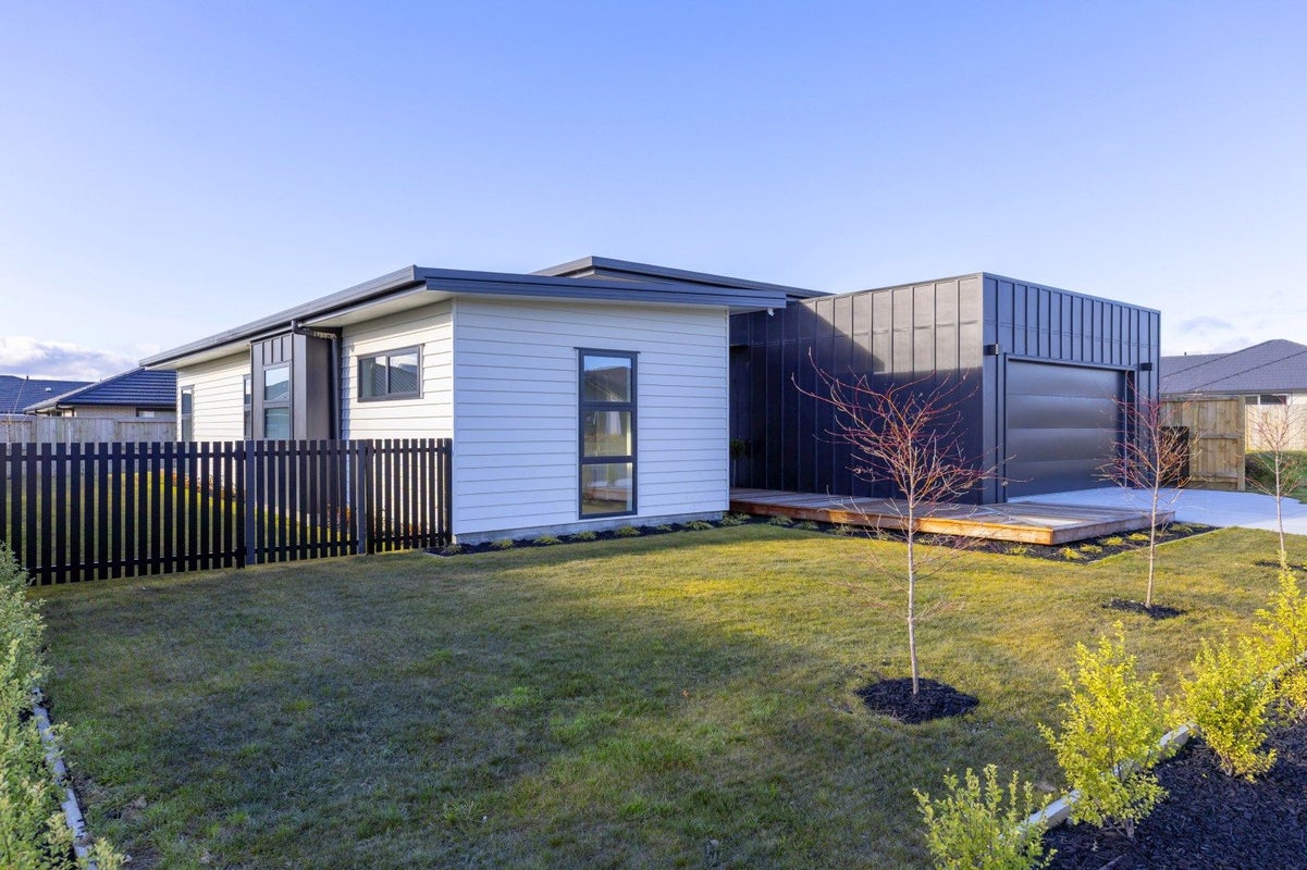 41 Maunganamu Drive, WHAREWAKA, TAUPO - Carousel 2