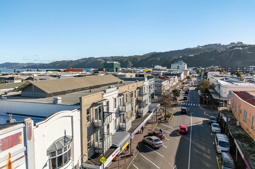 13/208 Jackson Street, Petone, Lower Hutt - Carousel 13
