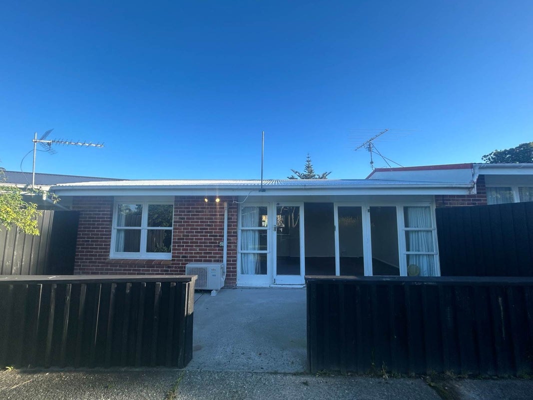 3/19 Montana Avenue, Murrays Bay, Auckland - Carousel 1