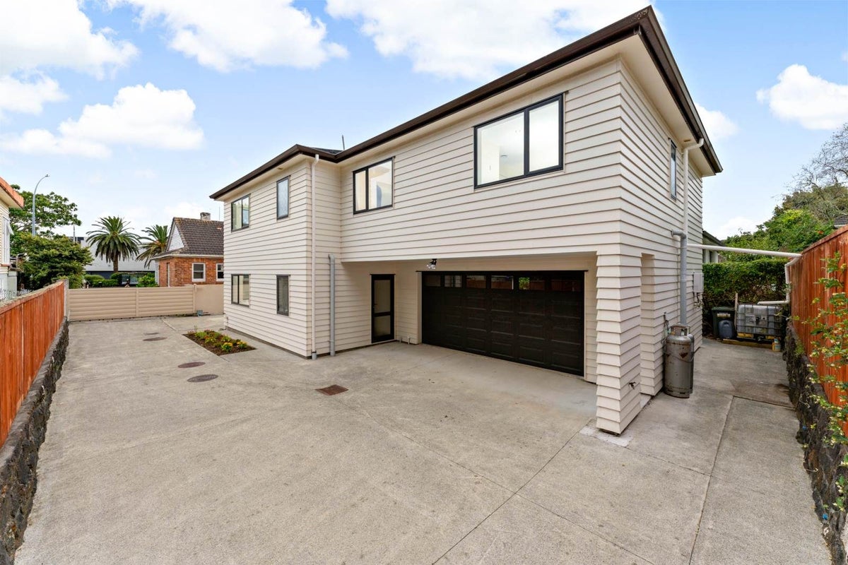 79 St Lukes Road, Sandringham, Auckland - Carousel 2