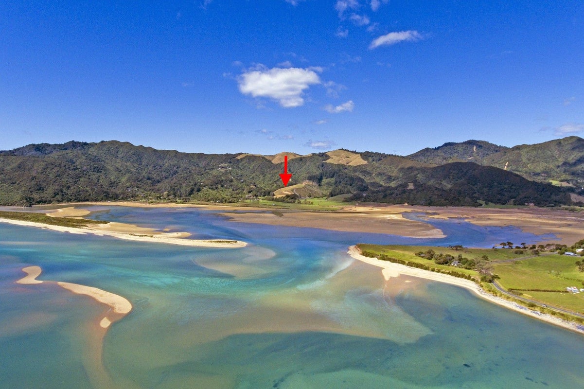 238 Mcshane Road, Wainui Bay, Takaka - Carousel 10