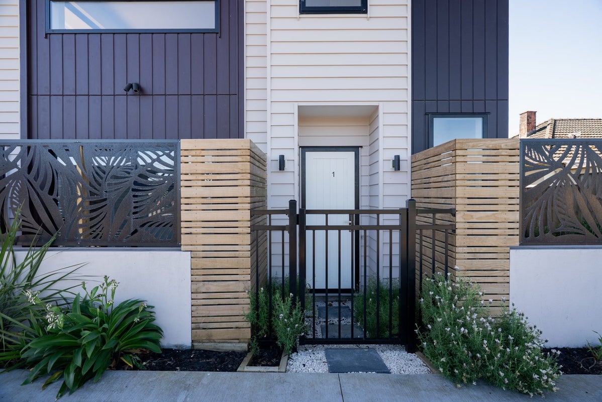 1/3153 Great North Road, New Lynn, Auckland - Carousel 2