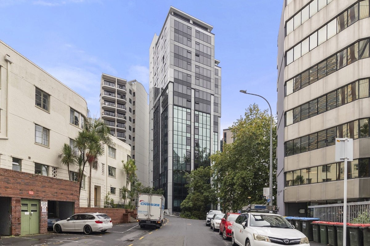 206/8 Whitaker Place, Grafton, Auckland - Carousel 1
