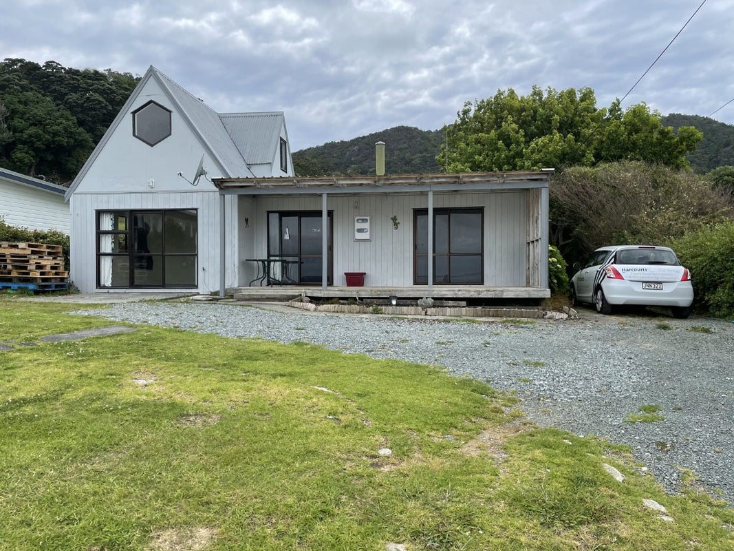 1909 Whangarei Heads Road, Whangarei Heads - Carousel 1